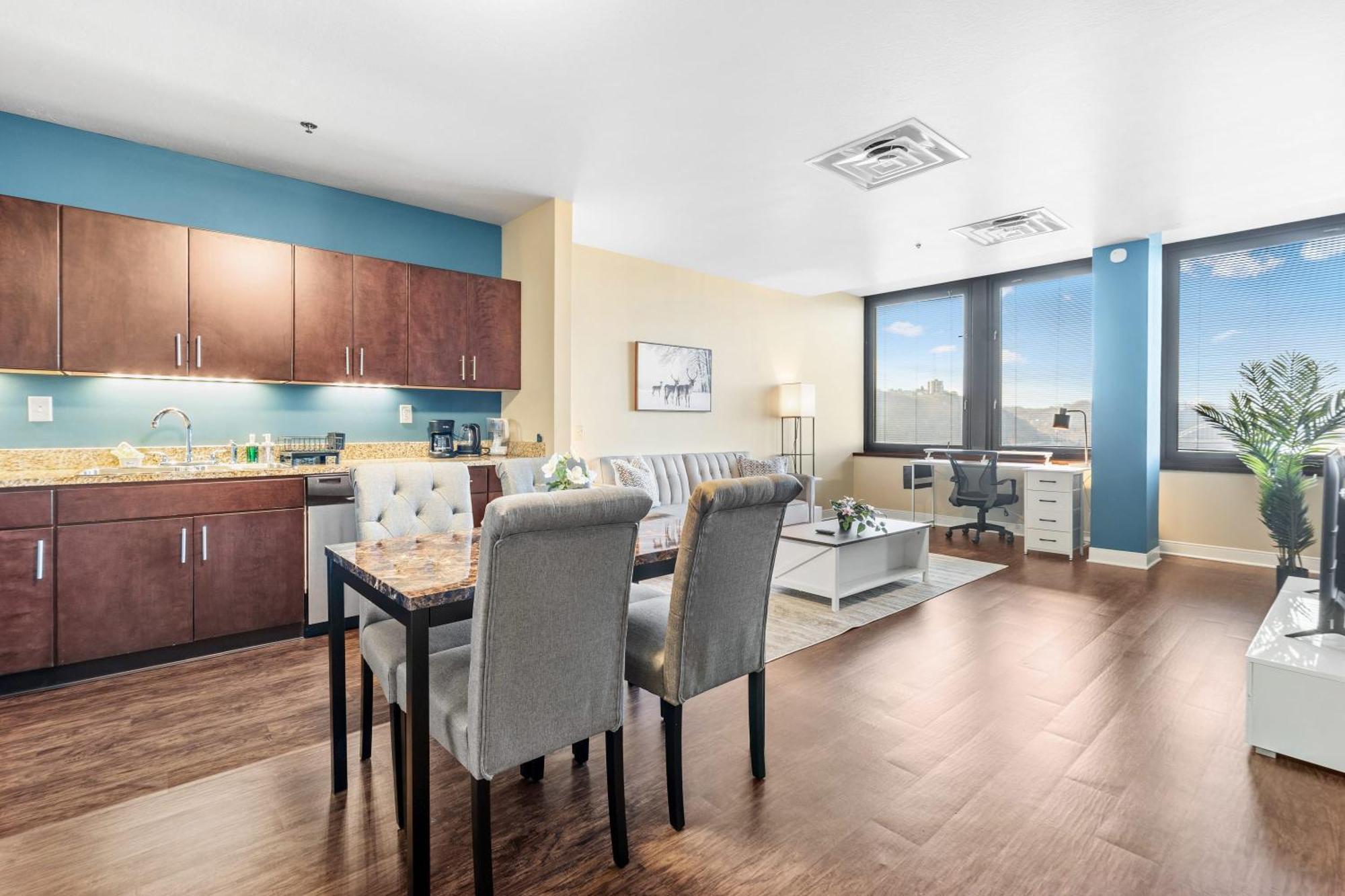 Luxury High Rise 1Bd River Views Downtown Πίτσμπουργκ Εξωτερικό φωτογραφία